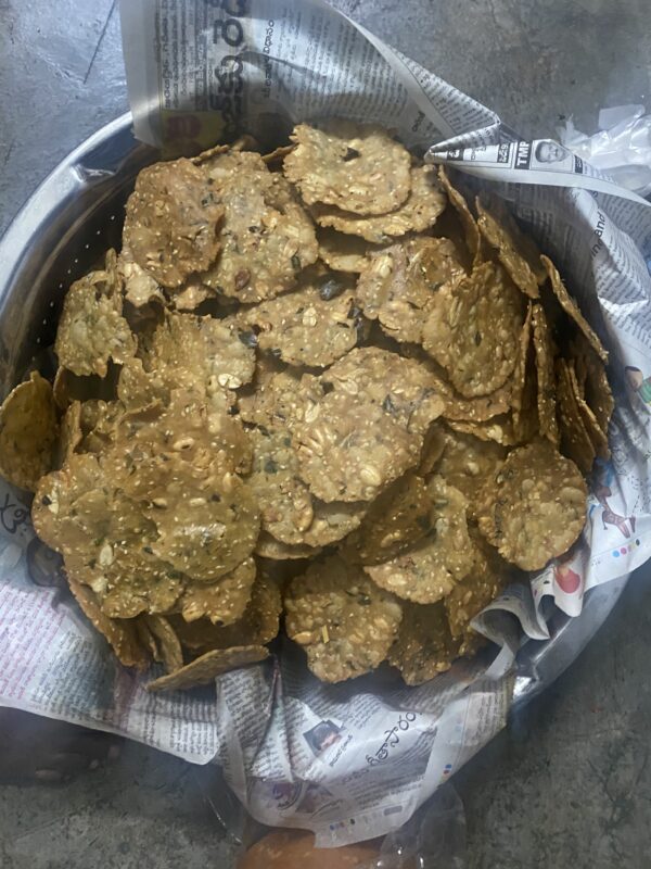 Palli Garalu (Chekkalu)